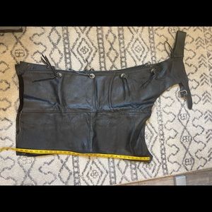 Leather chaps with a little fringe